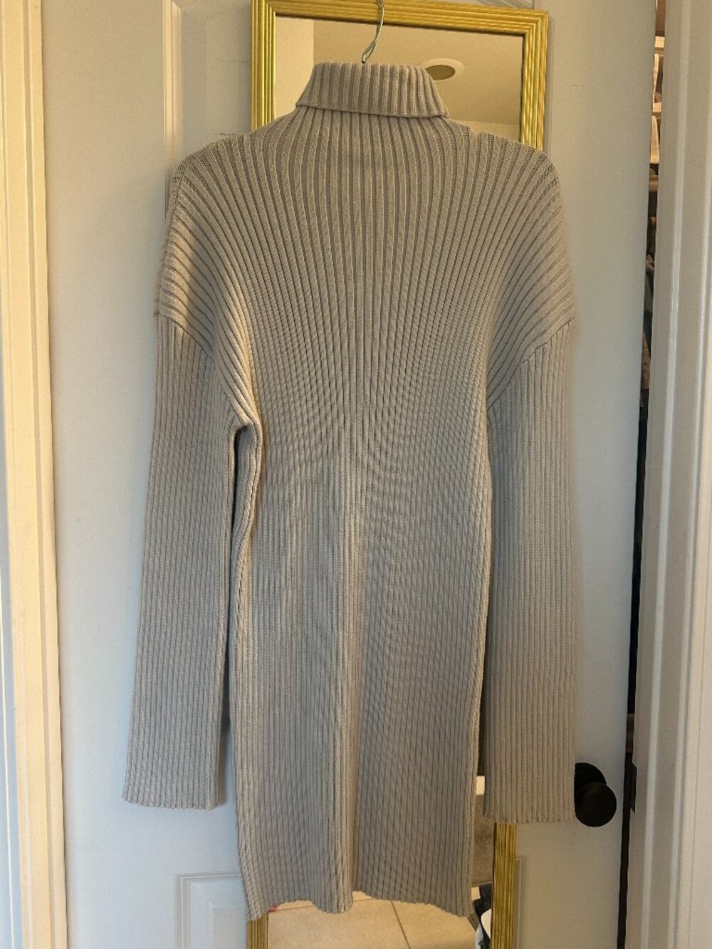 NWT Forever 21 Long Sleeve Mini Sweater Dress